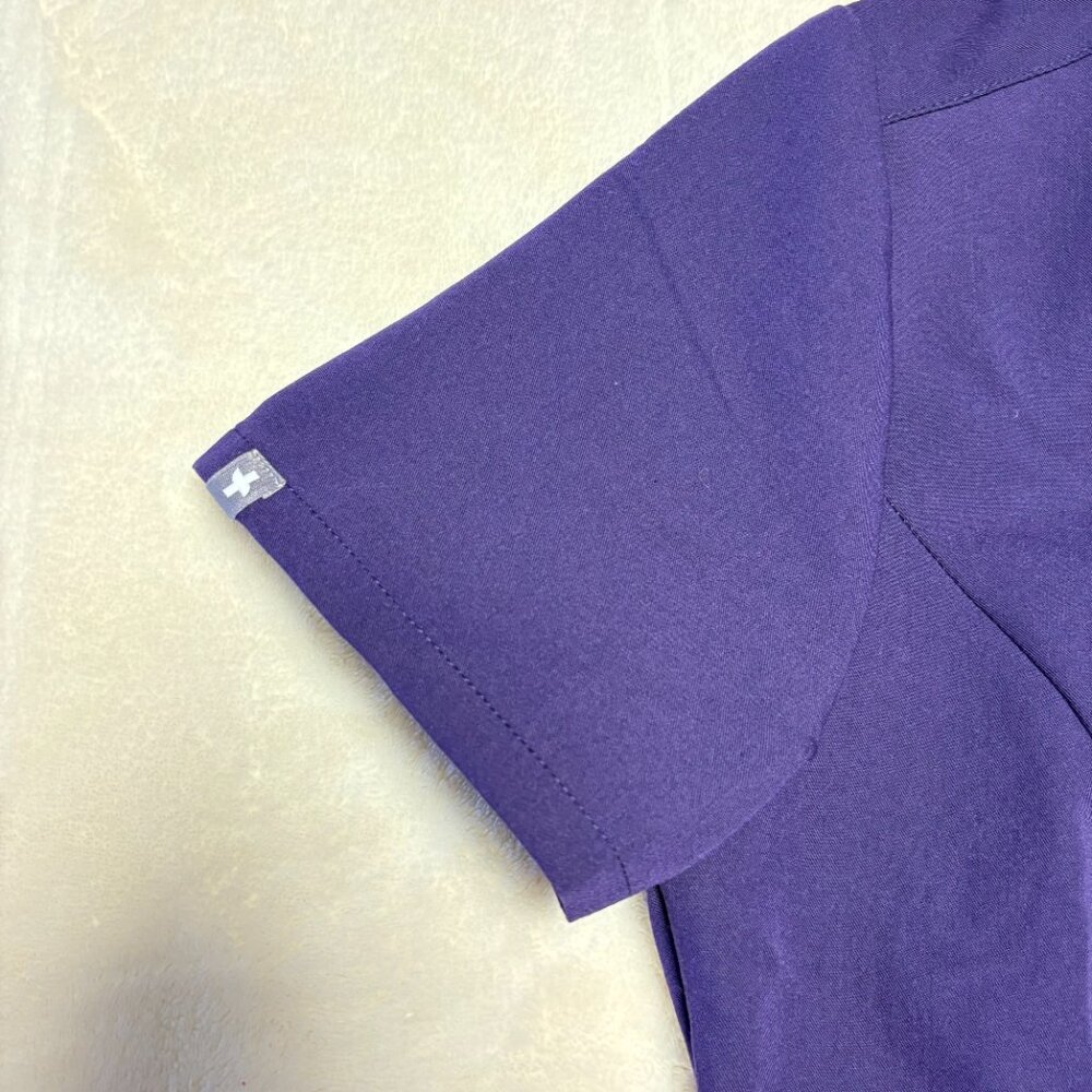 Figs Womens Catarina One Pocket Scrub Top Size Small Technical Collection Purple - Picture 3 of 6